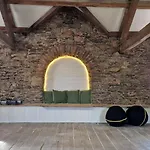 Bed & Breakfast Chateau De Viviez