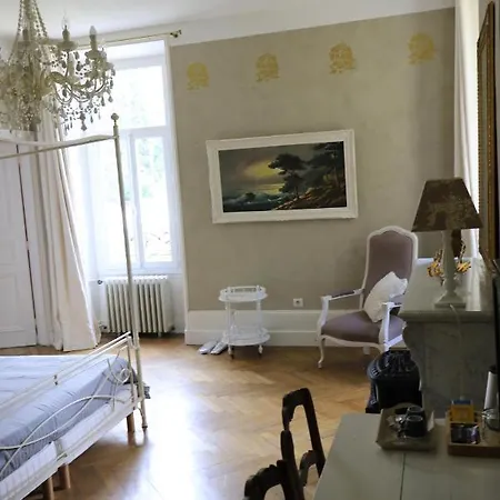 Chateau De 4*