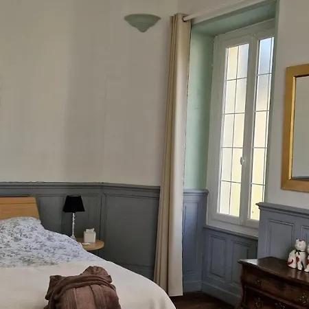 Chateau De 4* Viviez