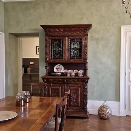 Chateau De Bed & Breakfast Viviez