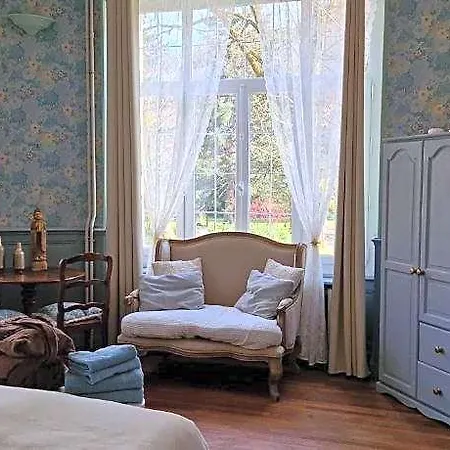 Oda ve Kahvaltı Chateau De 4*