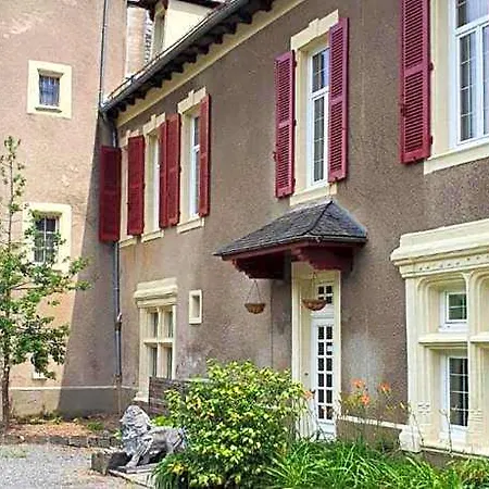 Chateau De Viviez