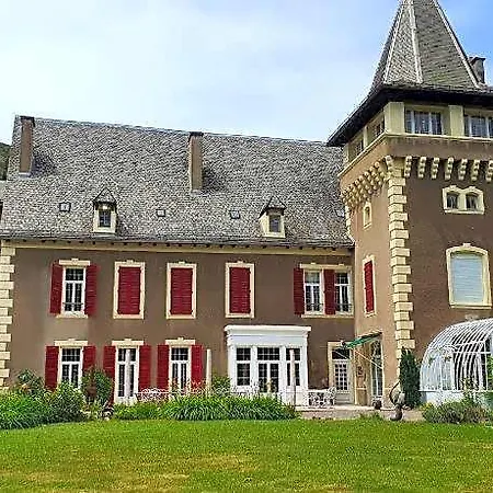Chateau De Oda ve Kahvaltı