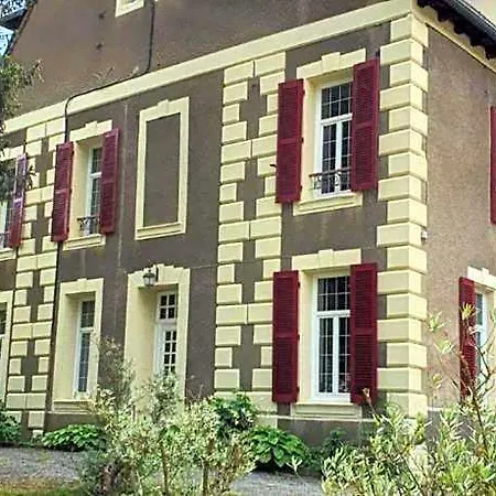 Oda ve Kahvaltı Chateau De Viviez