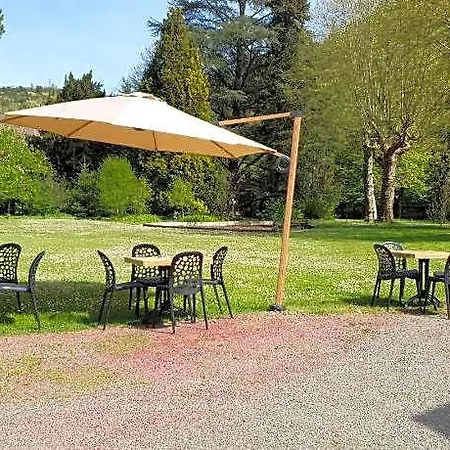 Chateau De 4*