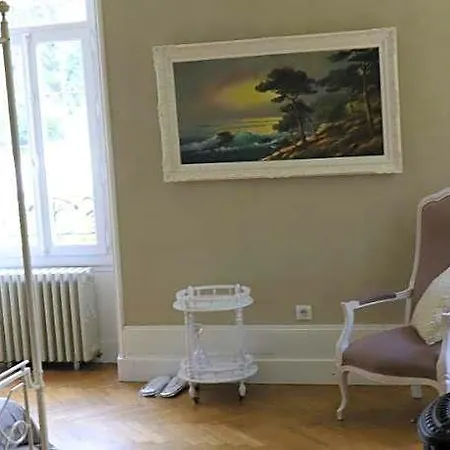 Oda ve Kahvaltı Chateau De 4*